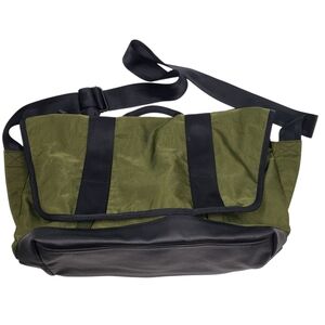 Gap Book Messenger Bag Olive Green Black Unisex Back To School Crossbody